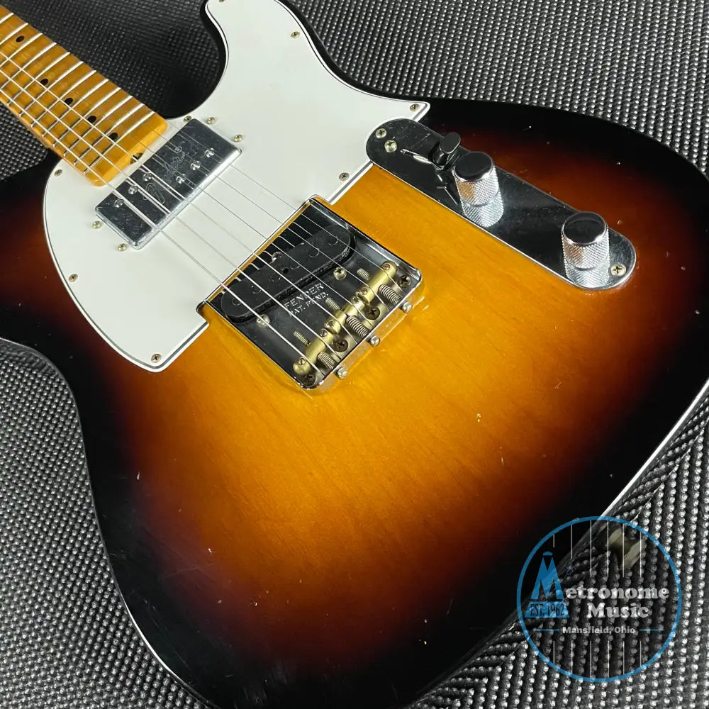 Fender Custom Shop Postmodern Telecaster, Journeyman- Wide Fade 2-Color Sunburst (7lbs 6oz) - Metronome Music Inc.