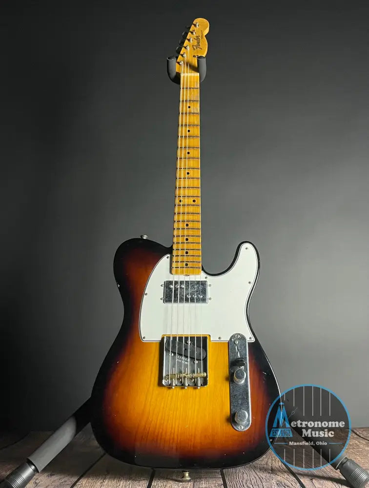 Fender Custom Shop Postmodern Telecaster, Journeyman- Wide Fade 2-Color Sunburst (7lbs 6oz) - Metronome Music Inc.