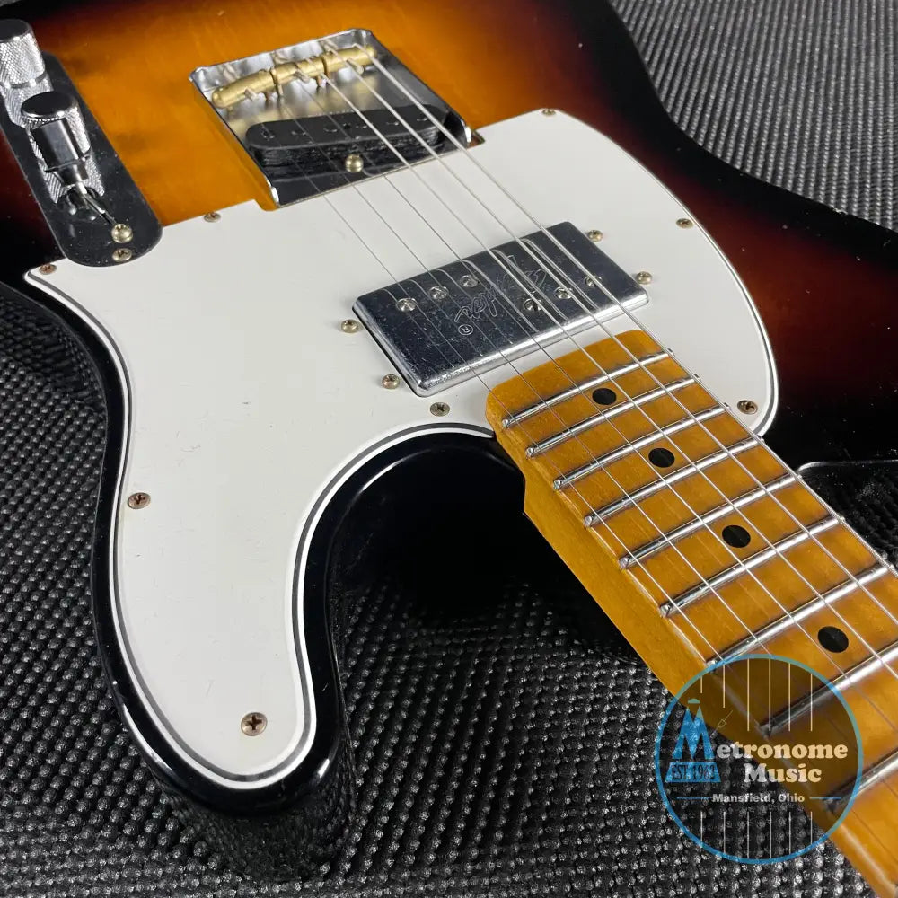 Fender Custom Shop Postmodern Telecaster, Journeyman- Wide Fade 2-Color Sunburst (7lbs 6oz) - Metronome Music Inc.