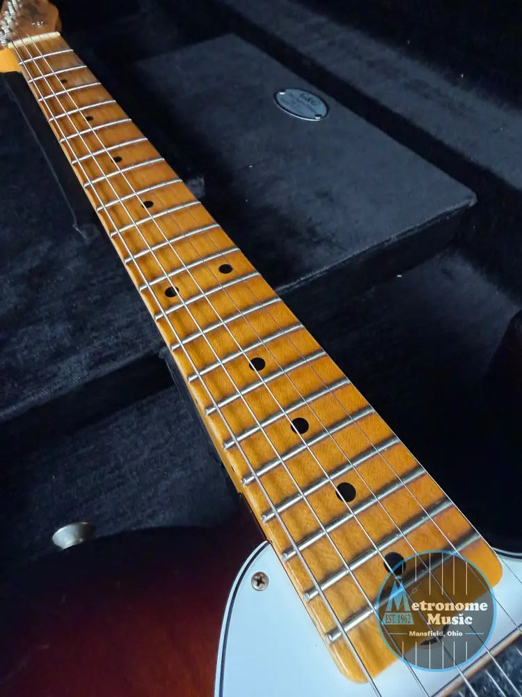 Fender Custom Shop Postmodern Telecaster Journeyman - Wide Fade 2-Color Sunburst - Electric Guitar