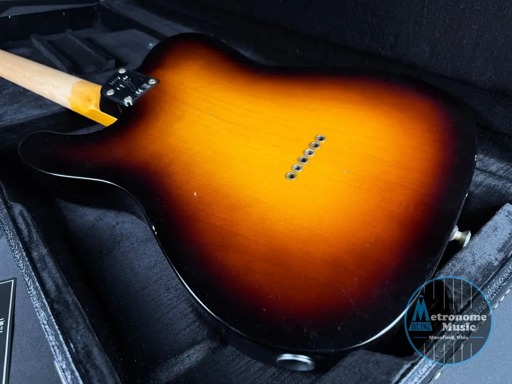 Fender Custom Shop Postmodern Telecaster Journeyman - Wide Fade 2-Color Sunburst - Electric Guitar
