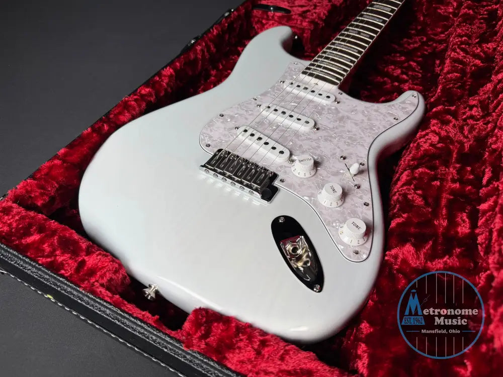Fender Kenny Wayne Shepherd Stratocaster - Transparent Faded Sonic Blue (2026) - Electric Guitar