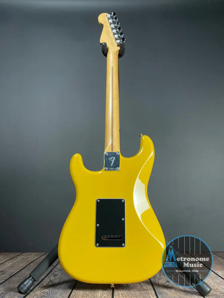 Fender Player II Modified Stratocaster, Maple Fingerboard, Sunshine Yellow - Metronome Music Inc.