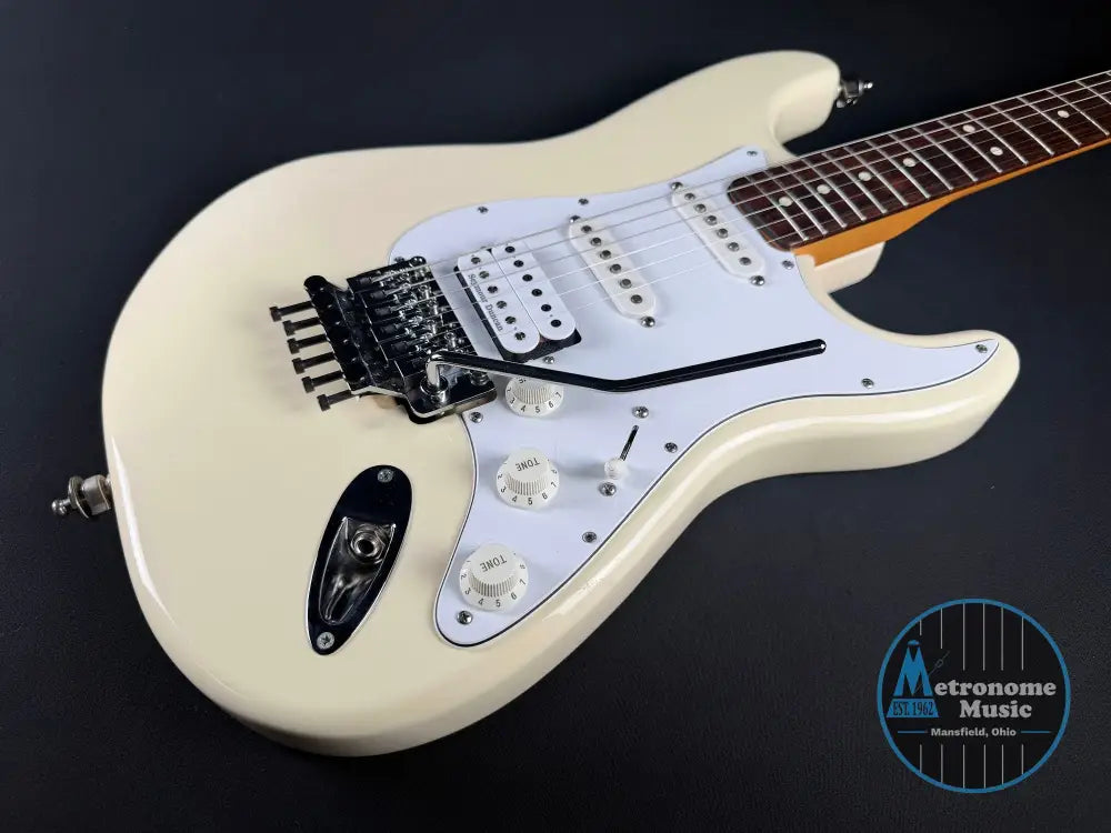 Fender Richie Sambora Stratocaster (1994) - White (Used) - Metronome Music