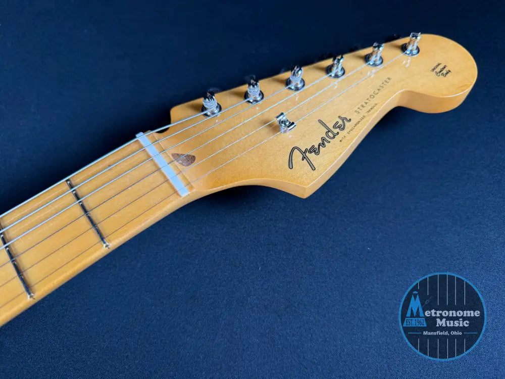 Fender Vintera III Late '50s Stratocaster - Dakota Red - Metronome Music Inc.