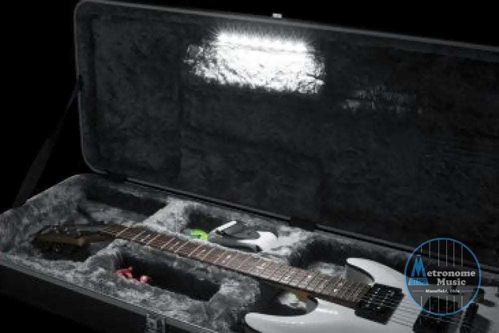 Gator Classic Deluxe Molded Case with LED Light for Electric Guitars - Metronome Music Inc.