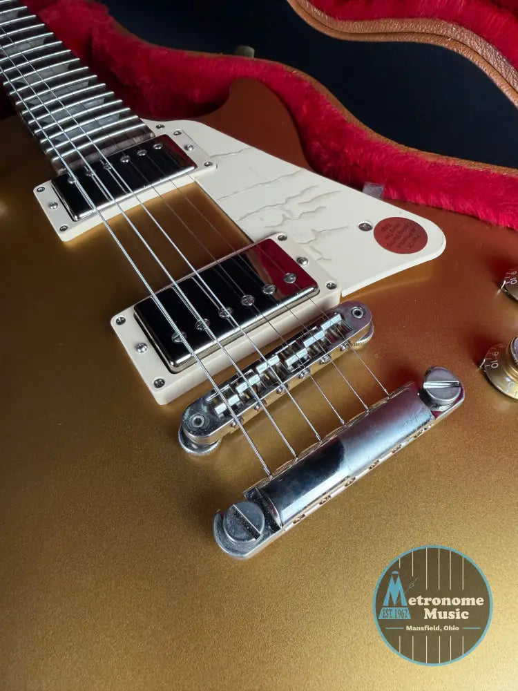 Gibson Les Paul Tribute w/Case - Satin Goldtop 2017 (Used) - Electric Guitar