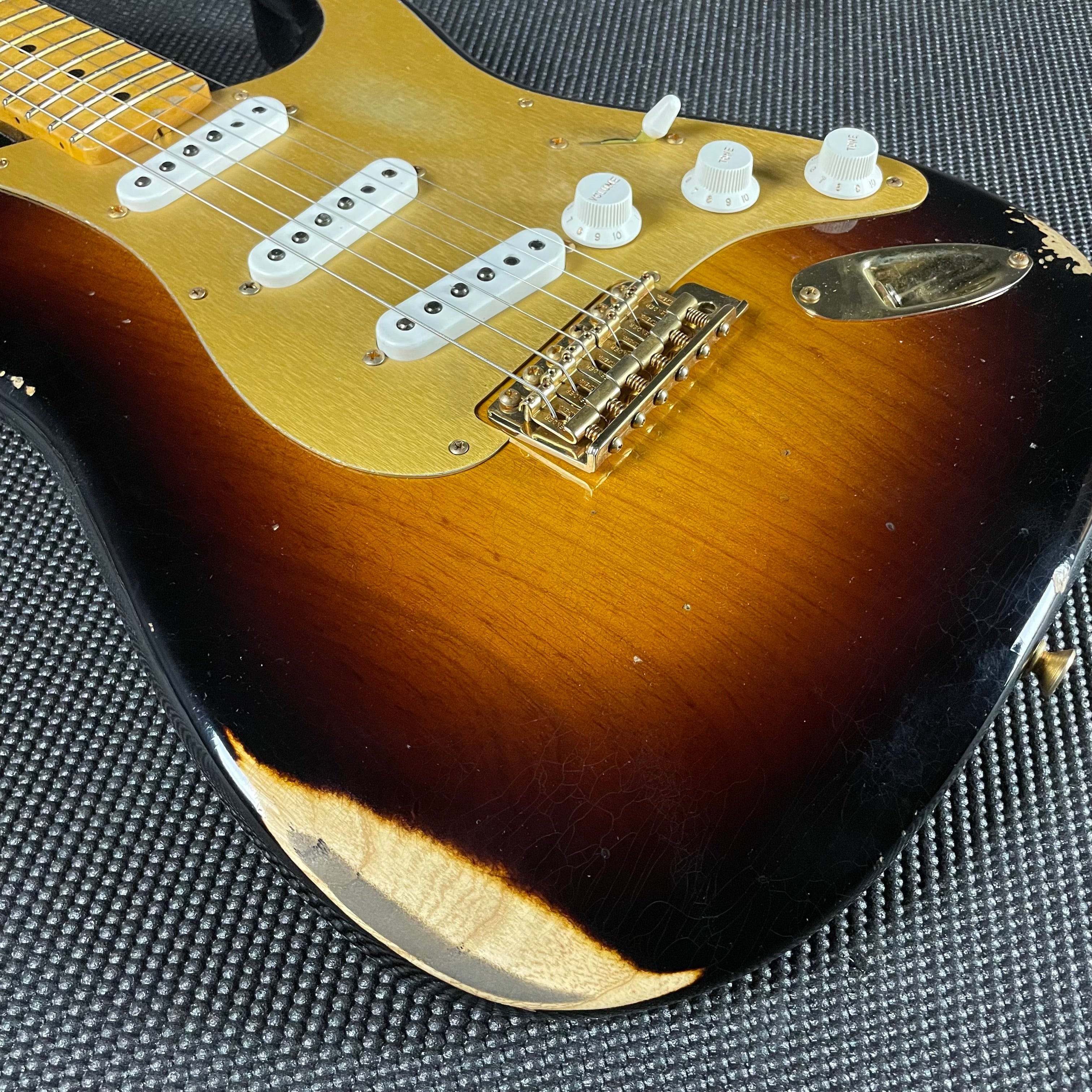 Fender Custom Shop LTD 1955 "Bone Tone" Stratocaster, Relic- 2-Color Sunburst (7lbs 5oz) - Metronome Music Inc.