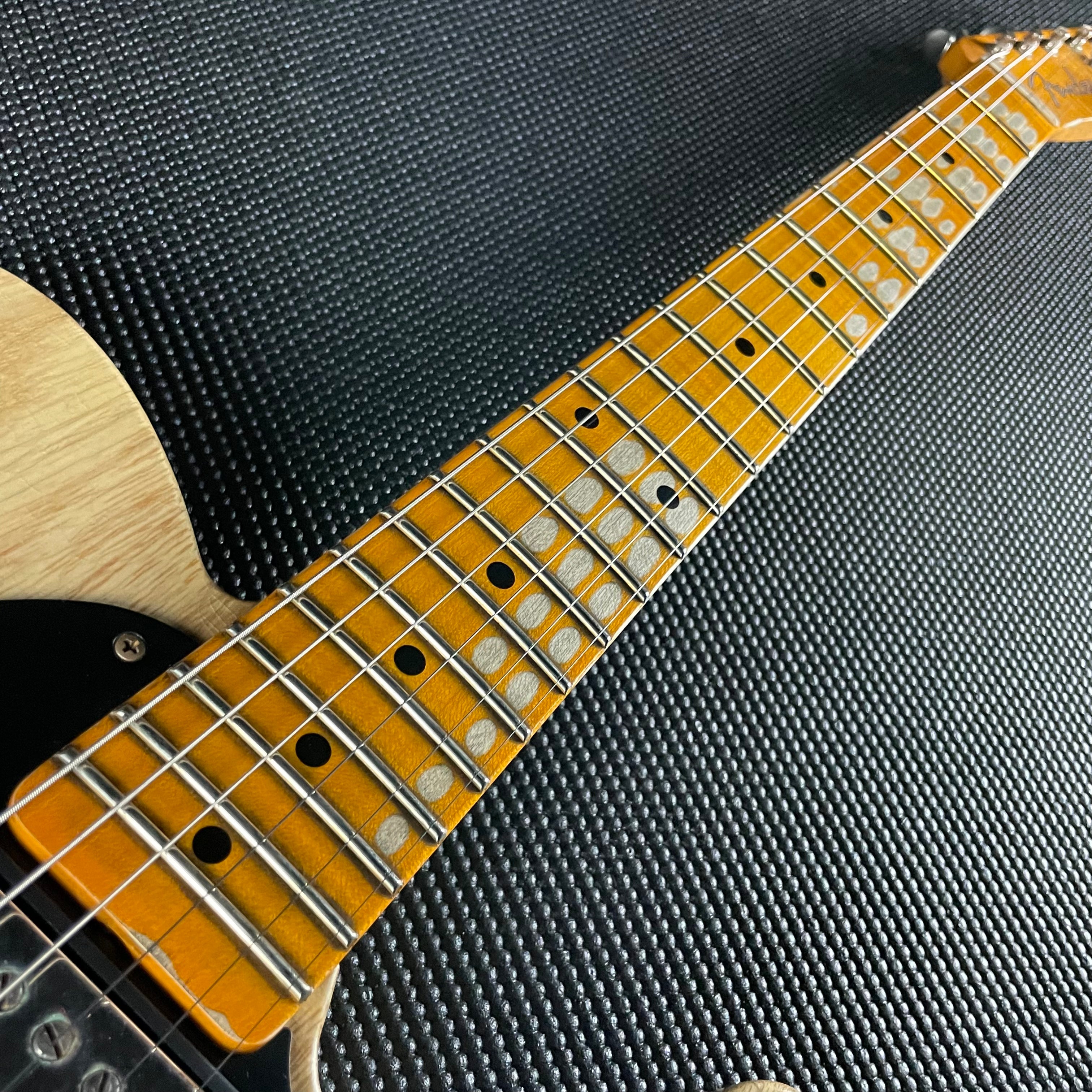 Fender Custom Shop LTD 1953 Telecaster HS, Heavy Relic- Aged Natural (7lbs 3oz) - Metronome Music Inc.