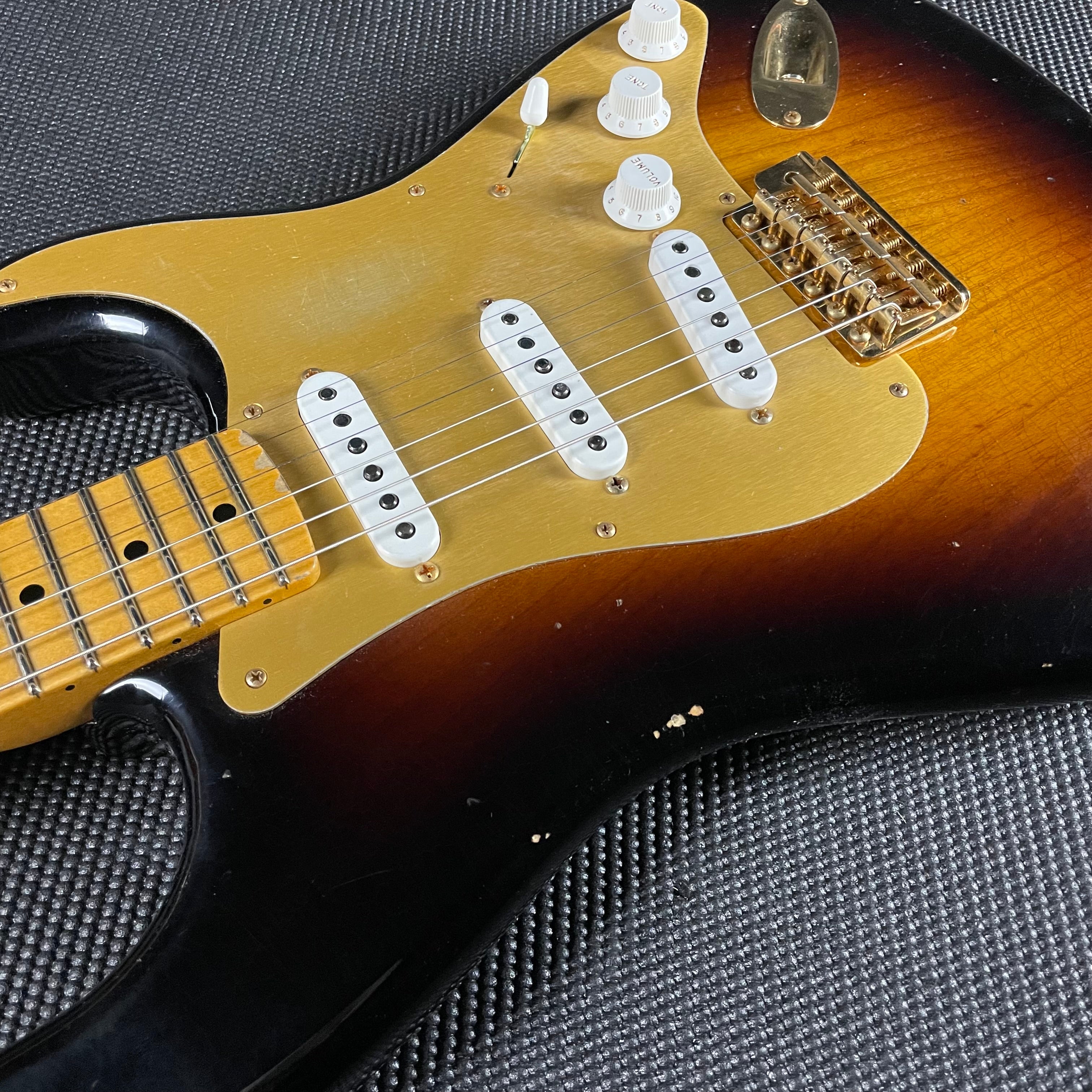 Fender Custom Shop LTD 1955 "Bone Tone" Stratocaster, Relic- 2-Color Sunburst (7lbs 5oz) - Metronome Music Inc.