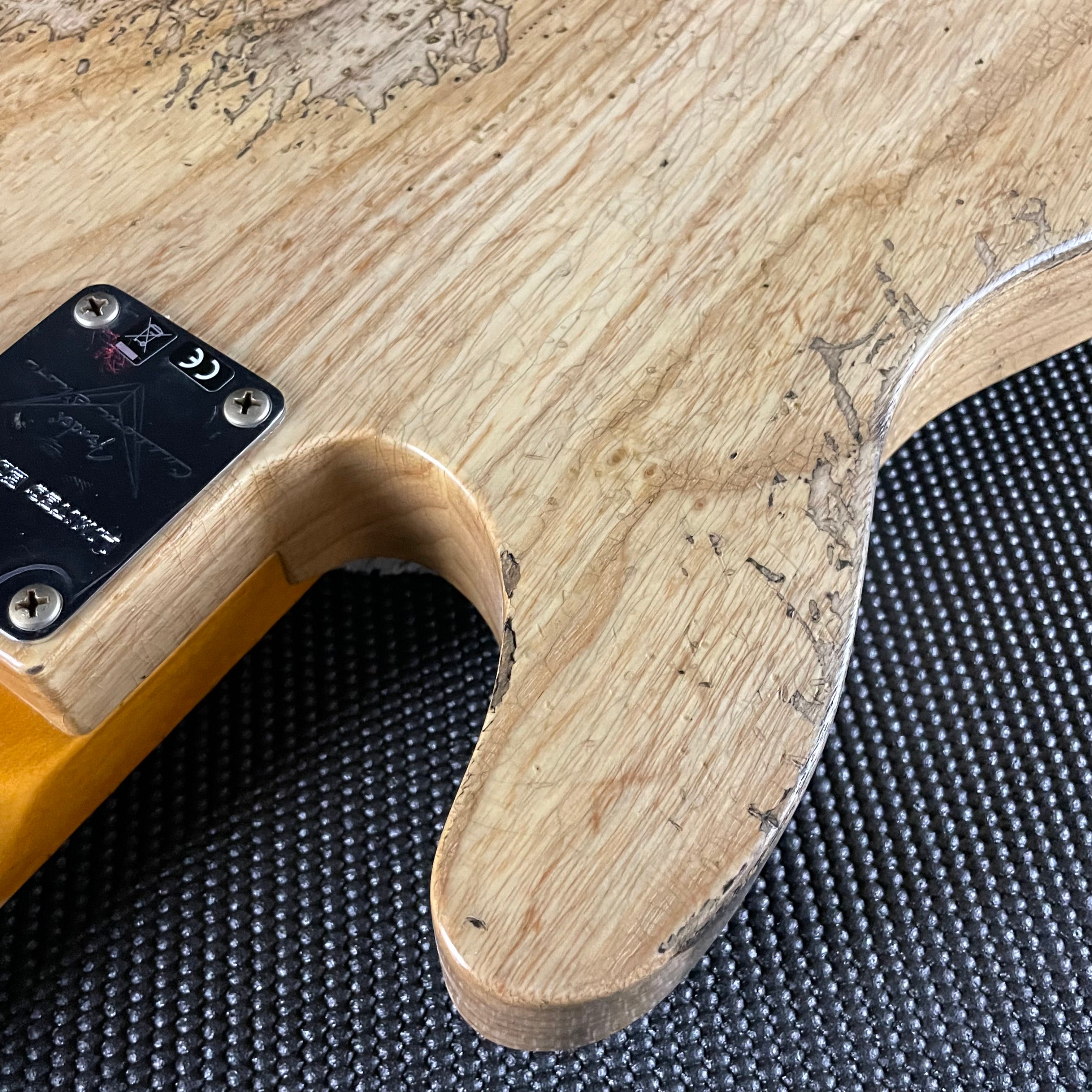 Fender Custom Shop LTD 1953 Telecaster HS, Heavy Relic- Aged Natural (7lbs 3oz) - Metronome Music Inc.