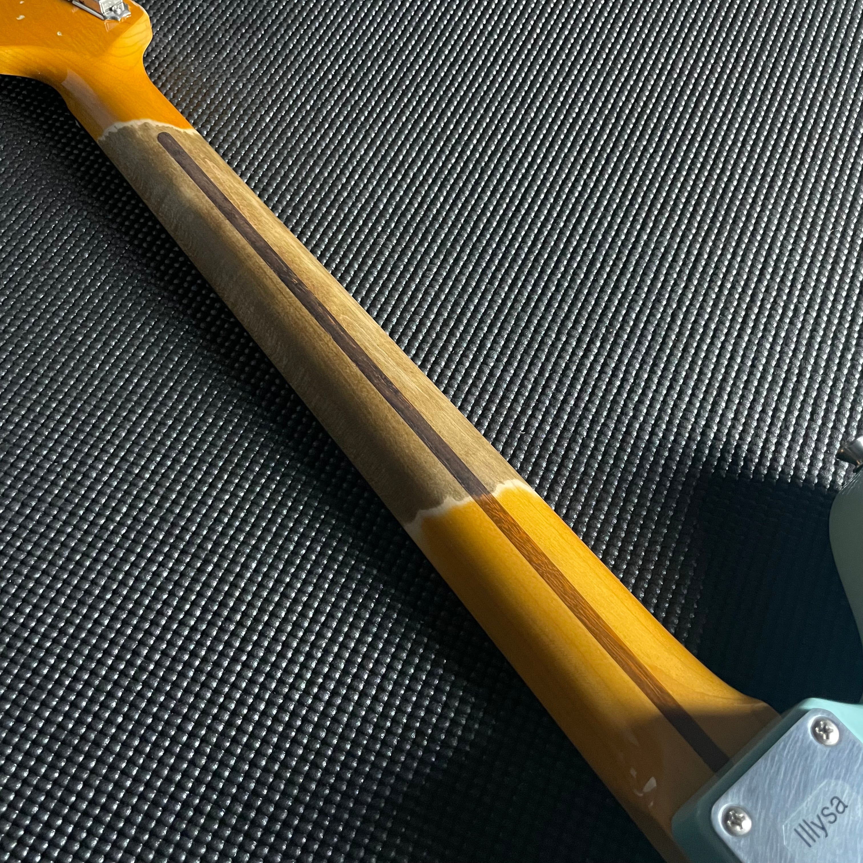 LsL Instruments "Illysa" Silverlake HH, Rosewood, 22-Fret- Sonic Blue (7lbs 8oz) - Metronome Music Inc.