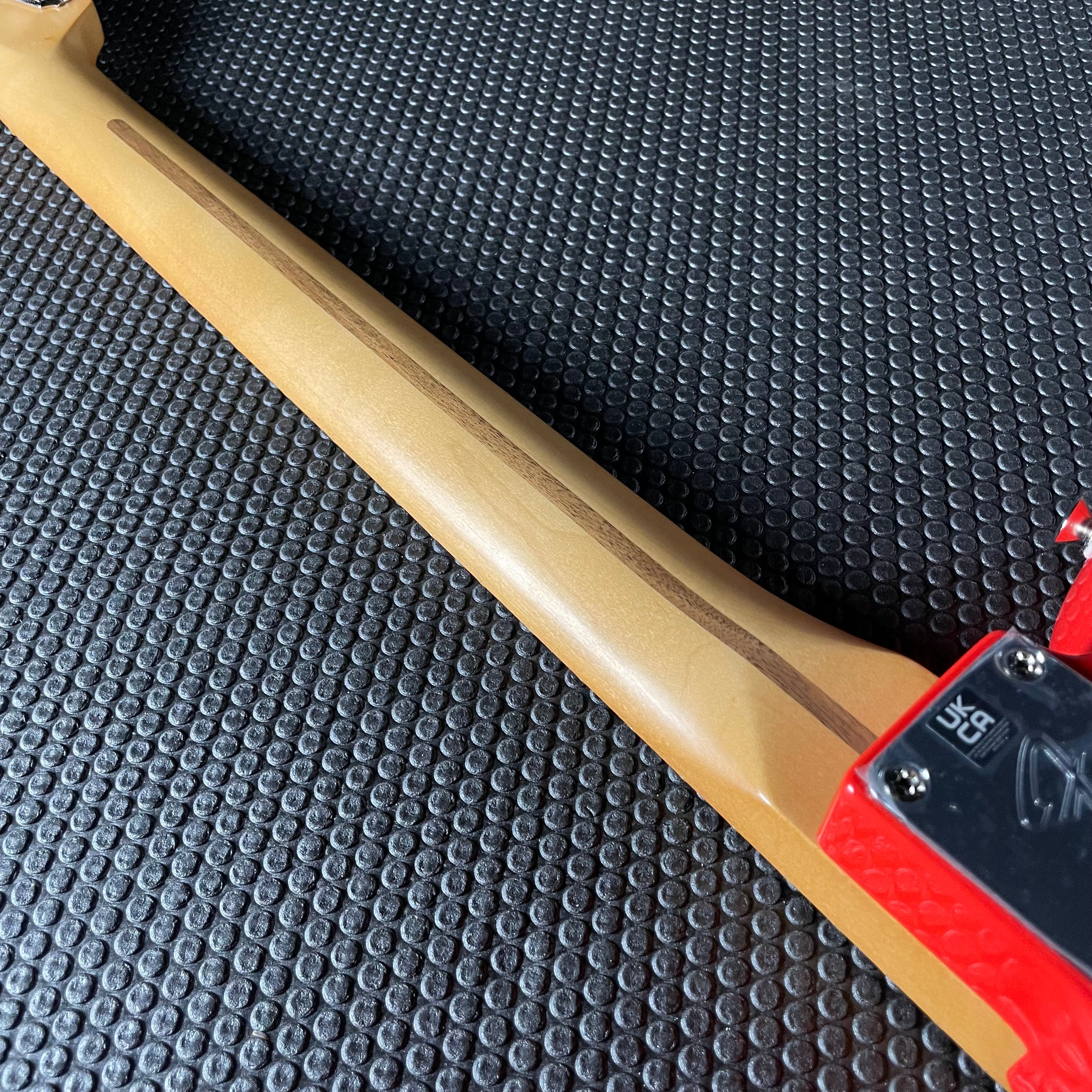 Fender Player II Telecaster, Maple- Coral Red (7lbs 6oz) - Metronome Music Inc.