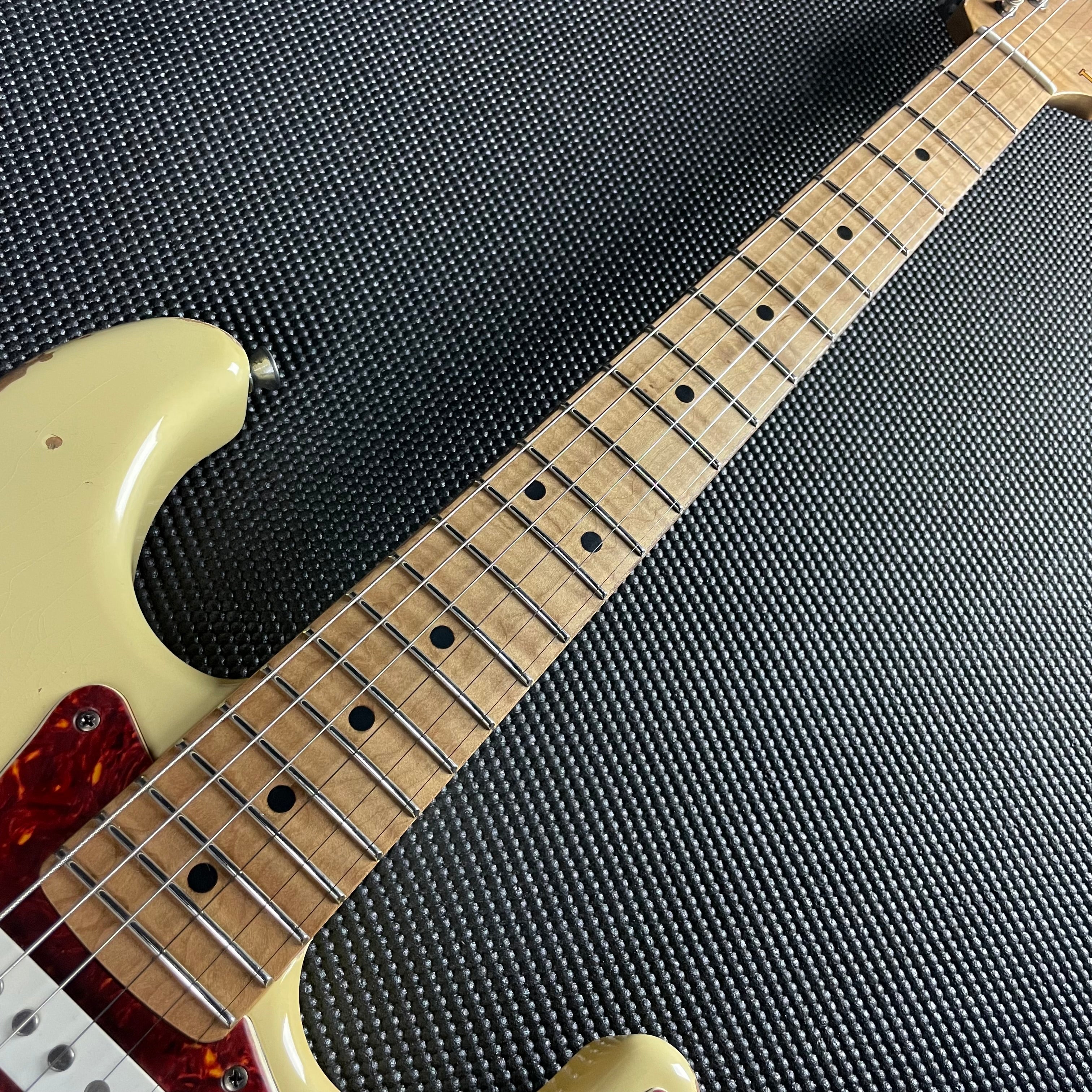 LsL Instruments "Ginelle" Saticoy HSS, Flame Maple, 22-Fret- Blonde (7lbs 11oz) - Metronome Music Inc.