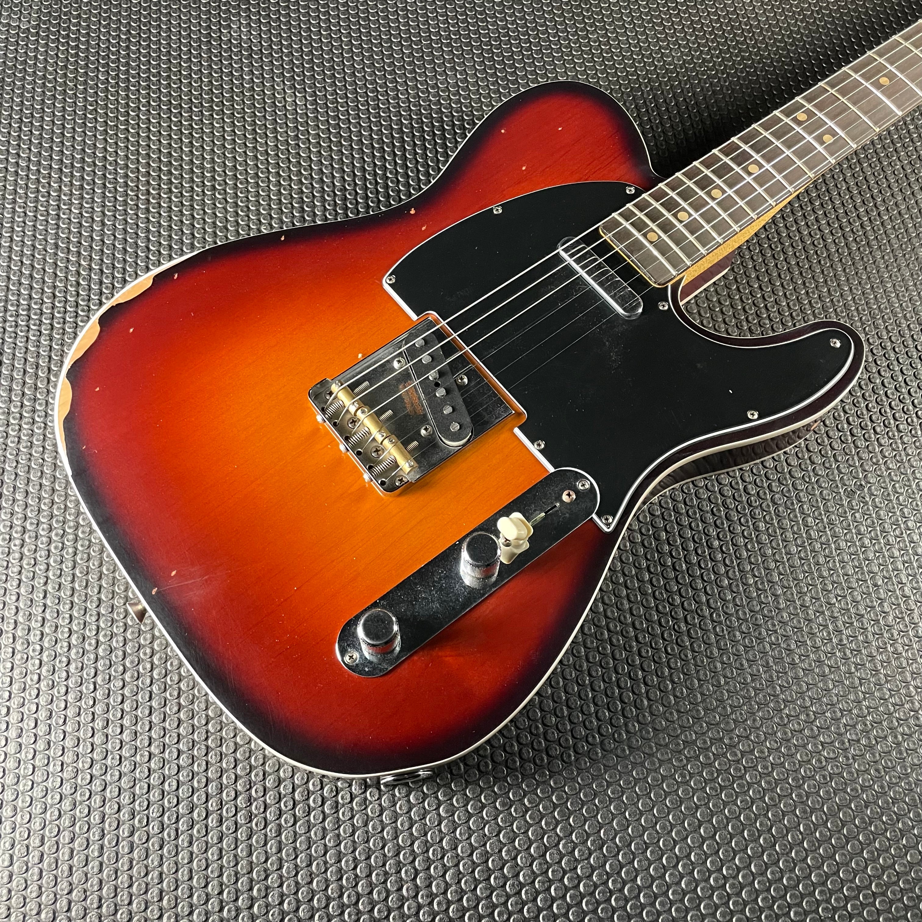 Fender Jason Isbell Custom Telecaster, Rosewood- 3-Color Chocolate Burst - Metronome Music Inc.