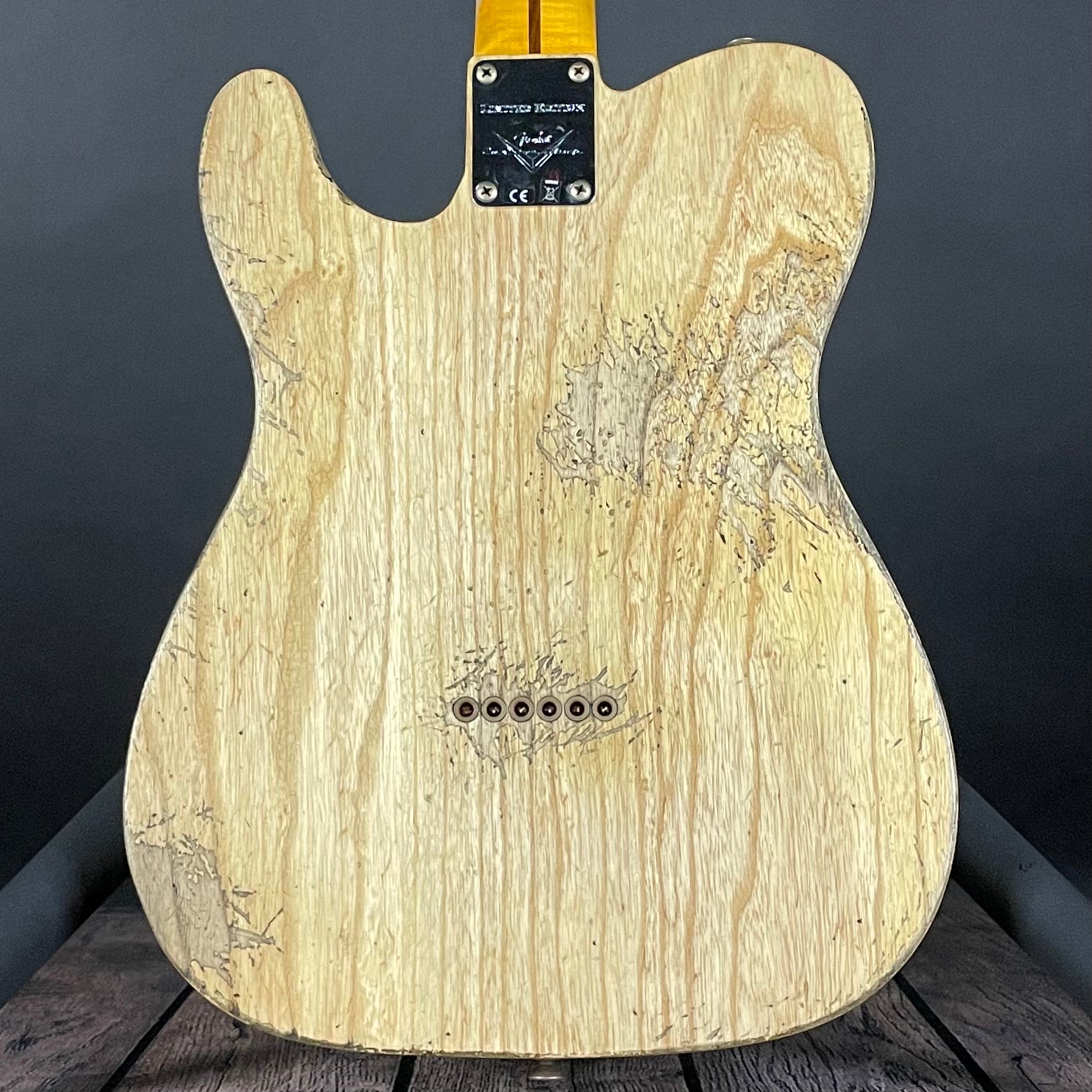 Fender Custom Shop LTD 1953 Telecaster HS, Heavy Relic- Aged Natural (7lbs 3oz) - Metronome Music Inc.