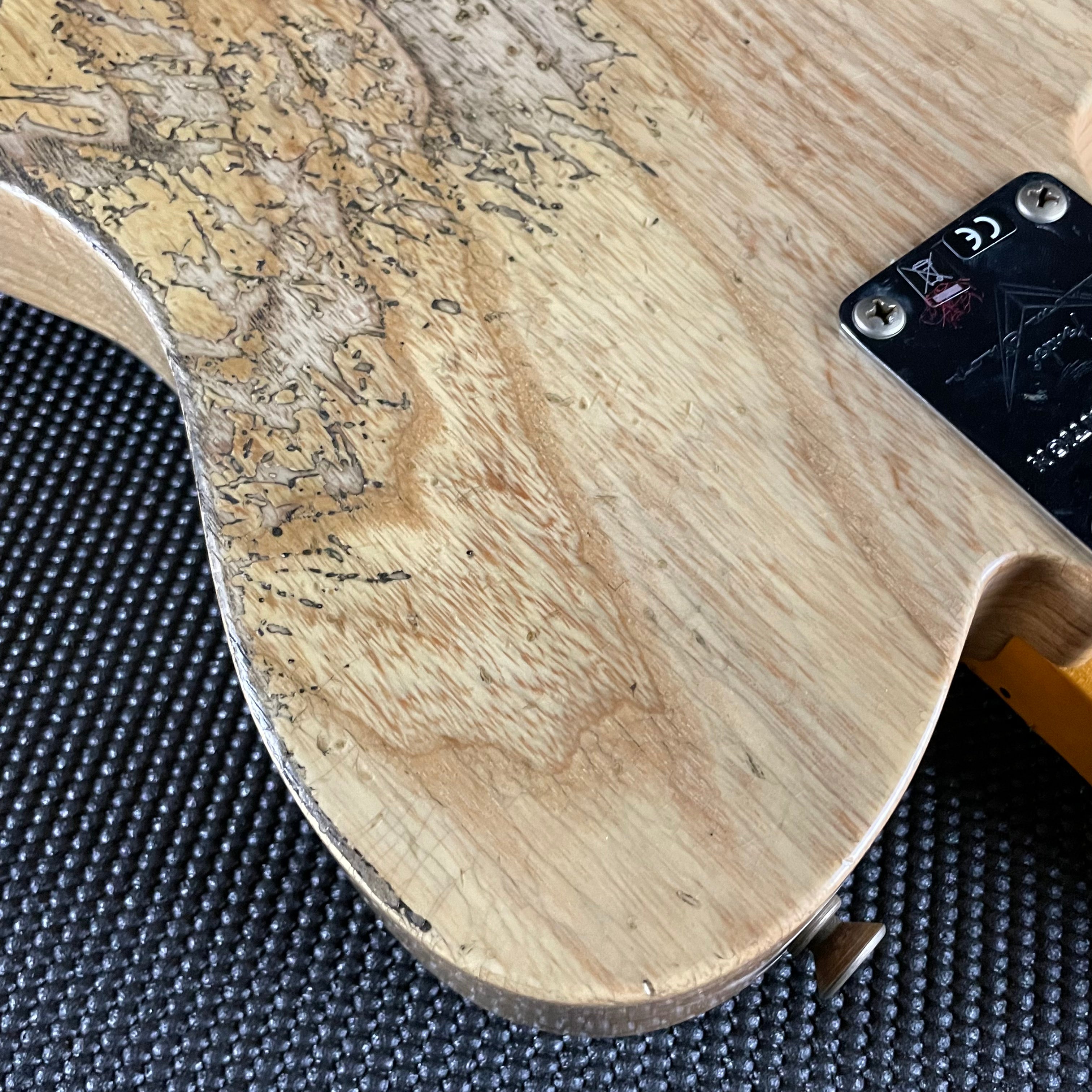 Fender Custom Shop LTD 1953 Telecaster HS, Heavy Relic- Aged Natural (7lbs 3oz) - Metronome Music Inc.