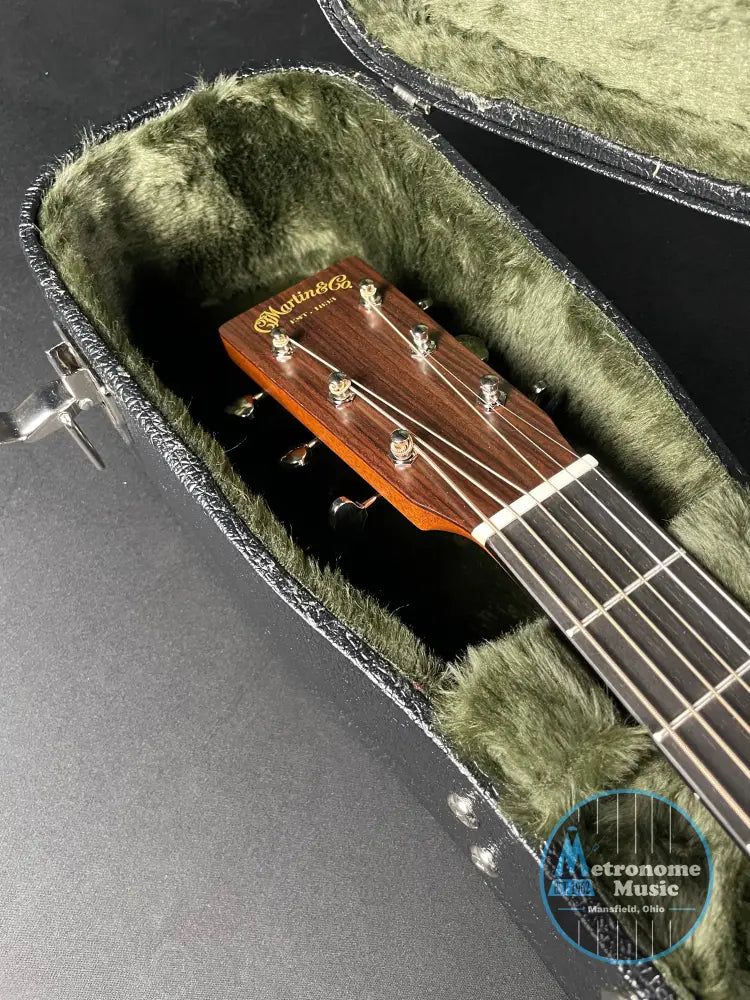 Martin Custom Shop D-18 w/Hardshell Case - Natural (2025) - Metronome Music Inc.