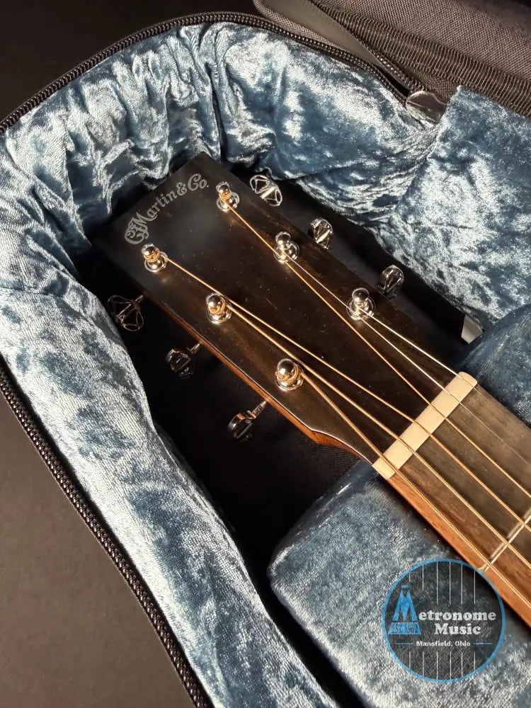Martin SC-13E Modern w/Soft Case Natural - Metronome Music Inc.