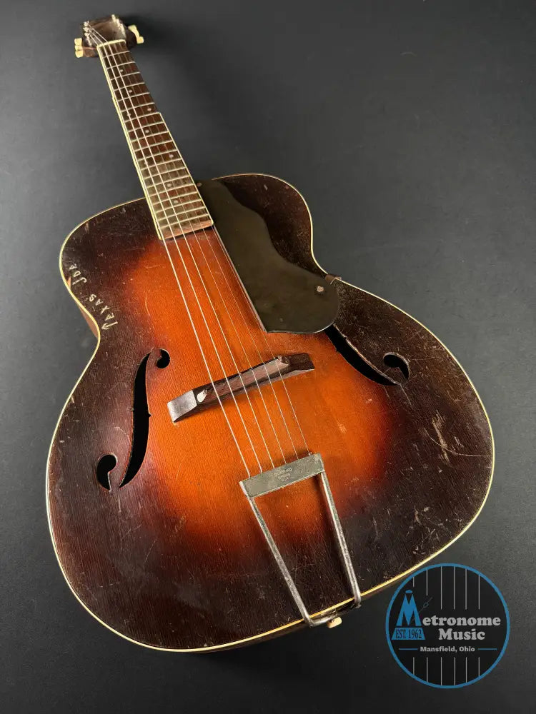 May Belle Model 84 Archtop Acoustic w/Gig Bag (1930s) - Acoustic Guitar