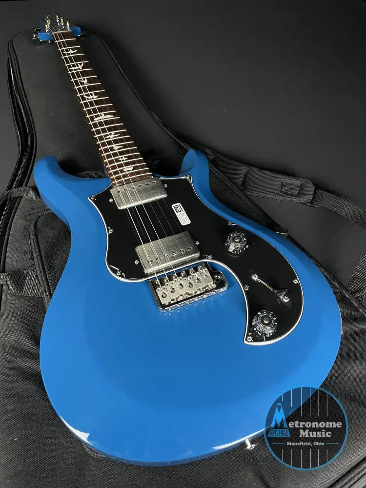 PRS S2 Standard 22 w/Gig Bag - Space Blue - Metronome Music Inc.