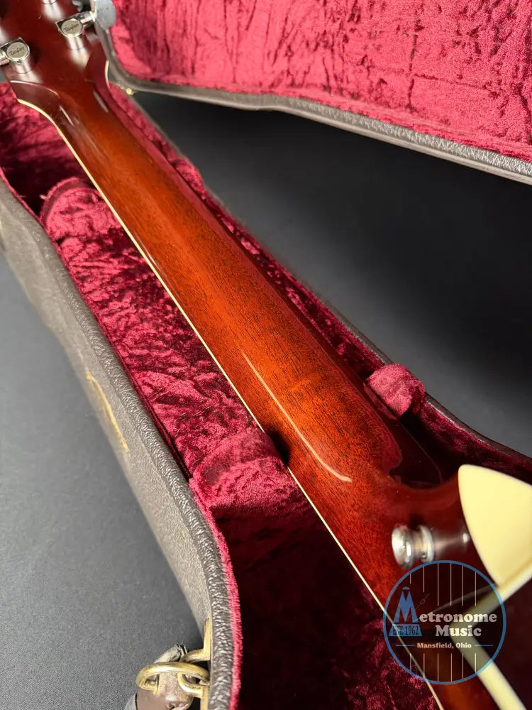 Taylor 514ce Fall Limited w/OHSC - Shaded Edgeburst (2014) - Metronome Music Inc.