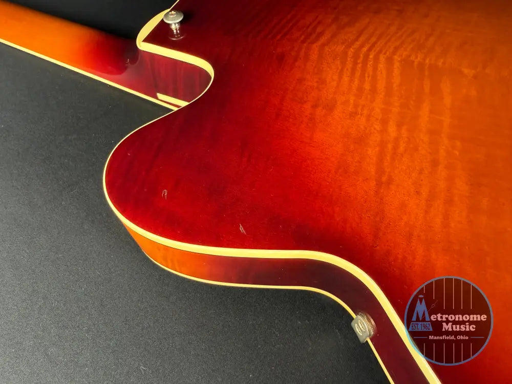 Yamaha AES1500 Hollowbody - Metronome Music Inc.