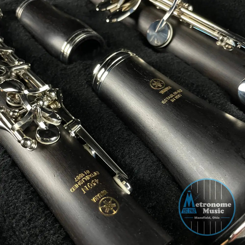 Yamaha YCL-450N Intermediate Clarinet & Case, Nickel Keys - Metronome Music Inc.