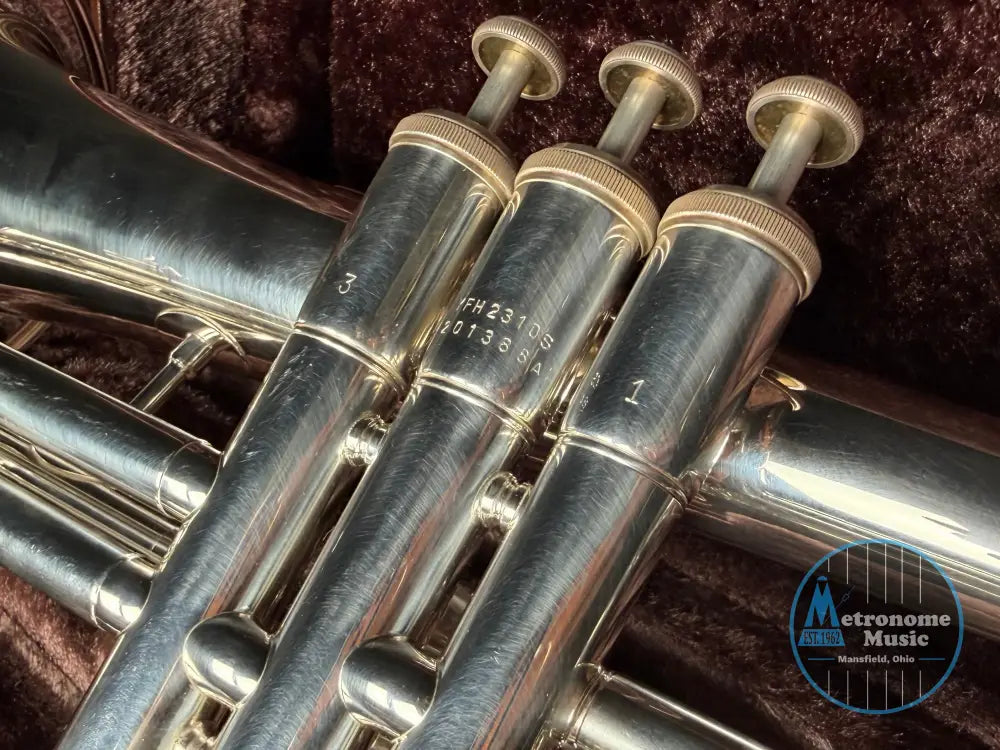 Yamaha YFH-2310S Flugelhorn w/Case Silver (Used) - Metronome Music Inc.
