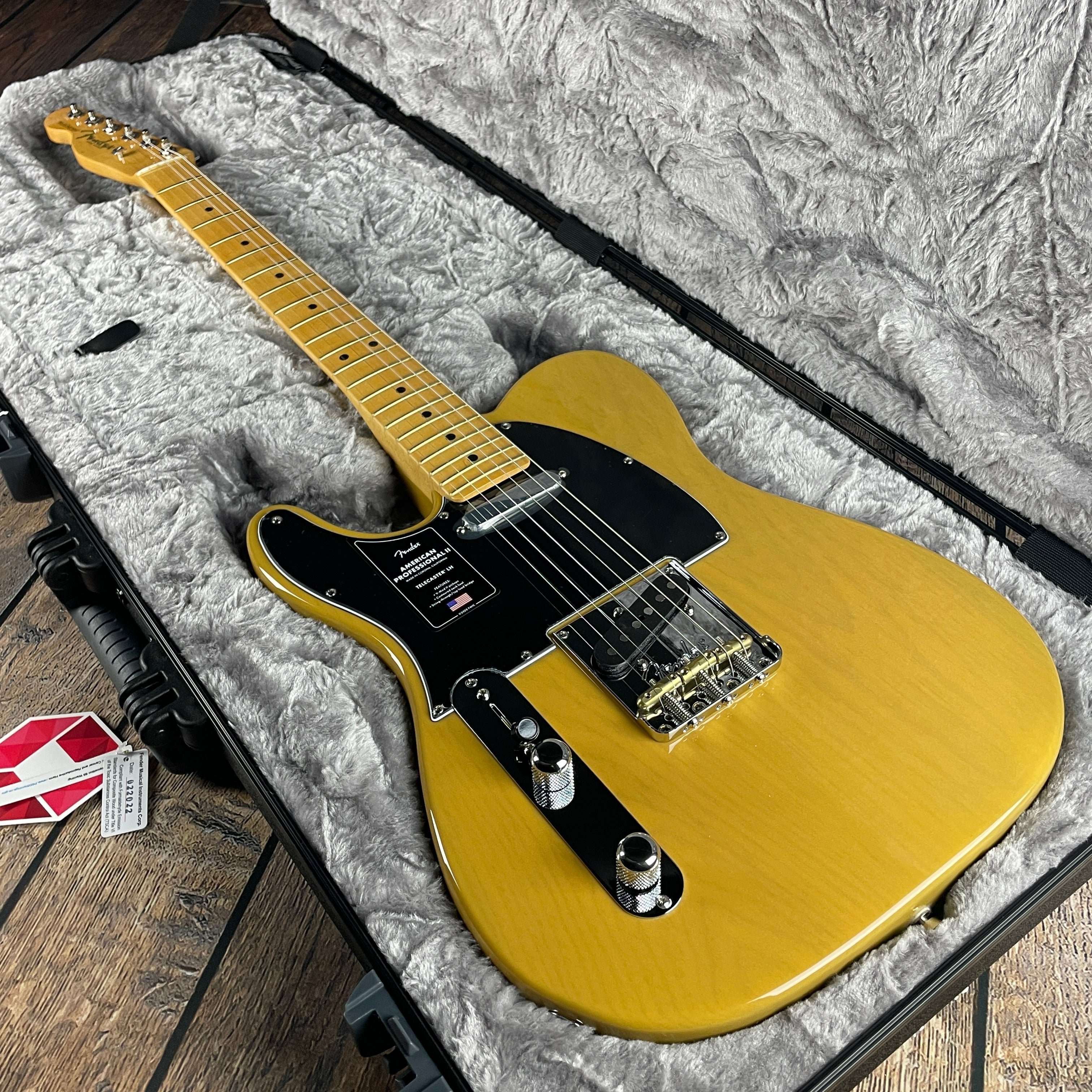 Fender American Professional II Telecaster, Left-Handed- Butterscotch Blonde (US22020495) - Metronome Music Inc.